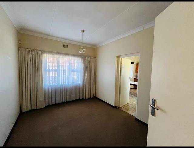 4 BEDROOM PROPERTY TO RENT IN CAMBRIDGE WEST